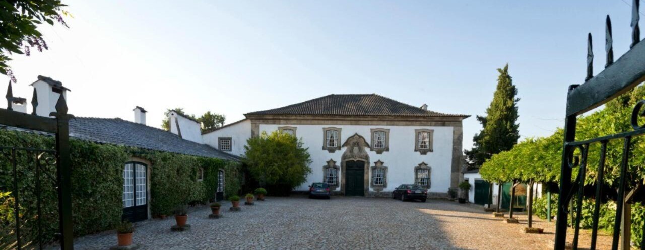 Solar dos Olivas de Casfreires (18 Utentes)